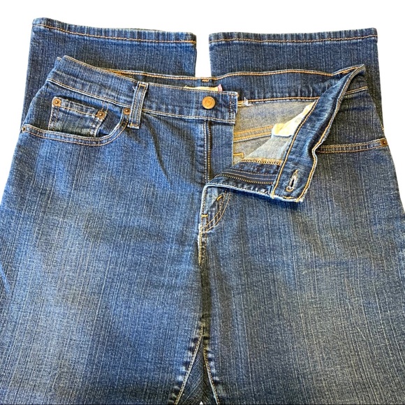 Levi’s 550 Relaxed Bootcut Denim Jeans - Picture 6 of 10